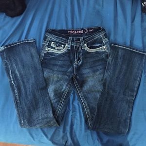 Woman’s Earl jeans